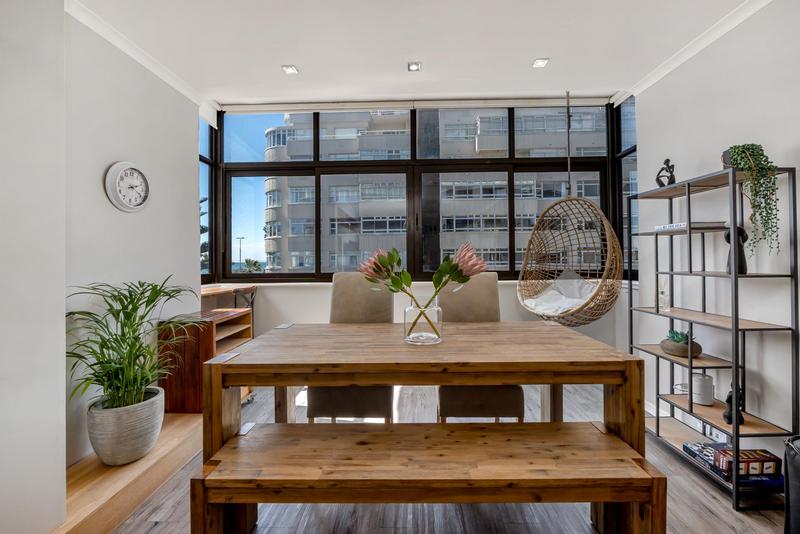 To Let 2 Bedroom Property for Rent in Sea Point Western Cape